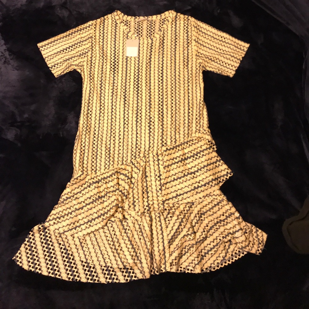 NEW Textured ZARA Dress with Ruffles